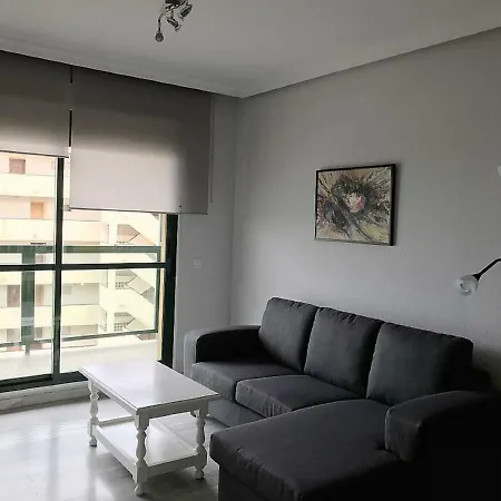 Resindencial Bajondillo Beach Apartmán